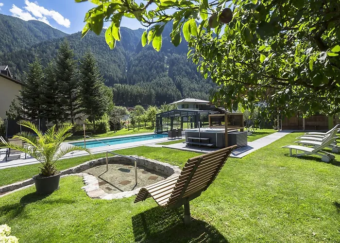 Zur Bruecke - Your Home In Heart Of South Tyrol, With Brixencard And Free Parking