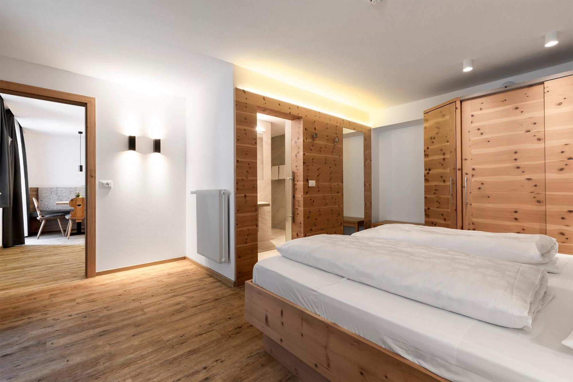 Zur Bruecke - Your In Heart Of South Tyrol, With Brixencard And Free Parking Hotel Fortezza